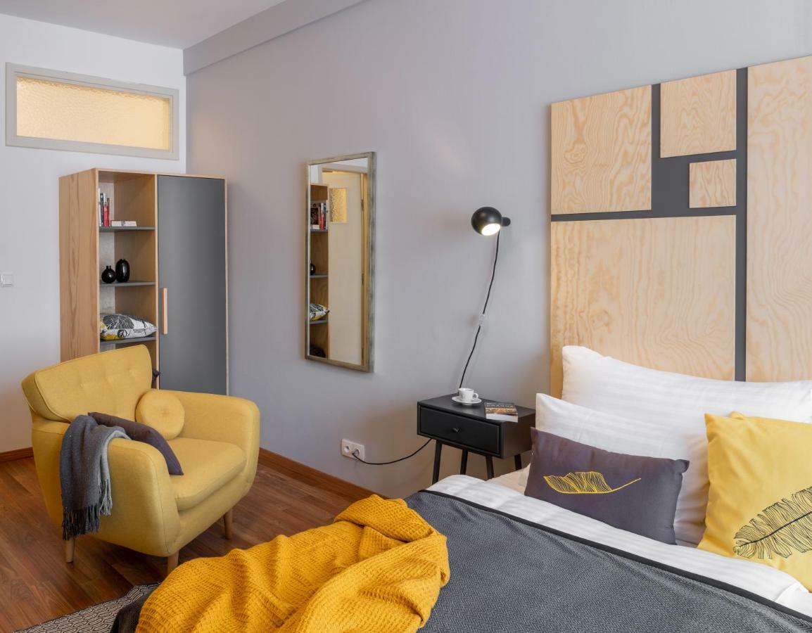 City Leaf Apartments Praha Bagian luar foto